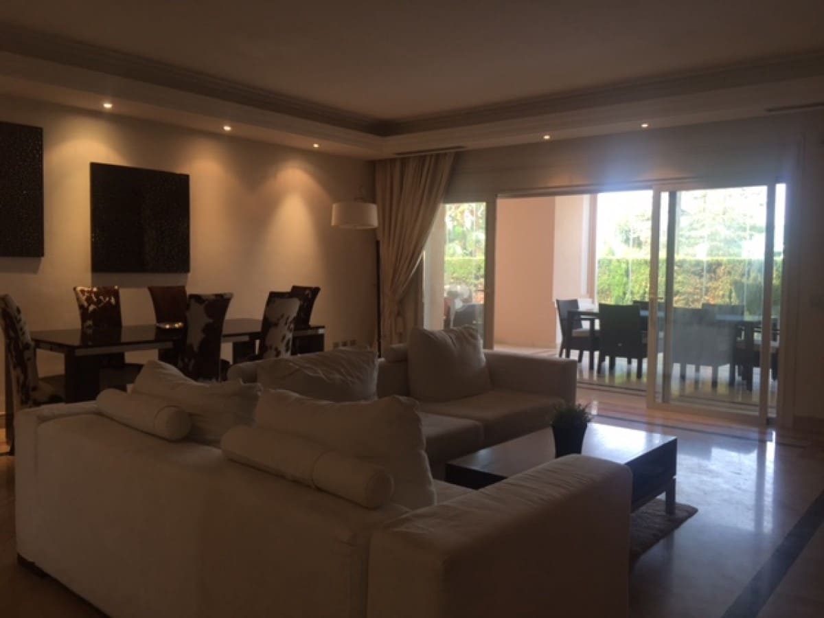 Apartamento de 3 habitaciones en Golden Mile en venta con piscina garaje - 799.500 € (Ref: 10001567)