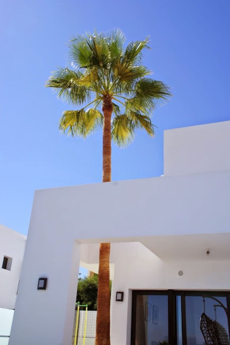 5 sovrum Villa till salu i Benahavis med pool garage - 1 295 000 € (Ref: 10001569)