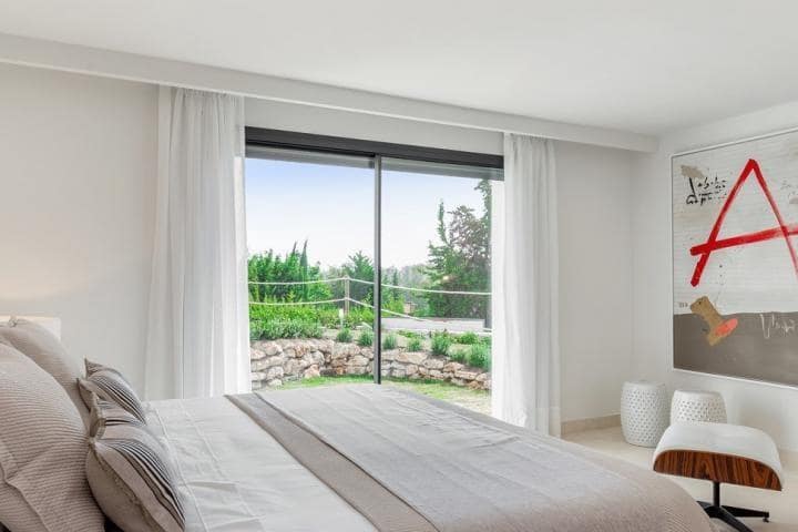 5 chambre Villa/Maison à vendre à Marbella avec piscine garage - 2 450 000 € (Ref: 10001570)