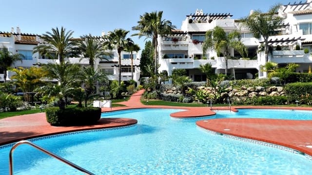 3 Zimmer Penthouse zu verkaufen in Puerto Banus, Marbella mit Pool Garage - 3.500.000 € (Ref: 10001571)
