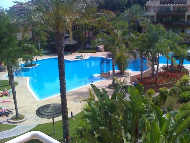3 slaapkamer Appartement te koop in Marbella met zwembad - € 640.000 (Ref: 10001572)