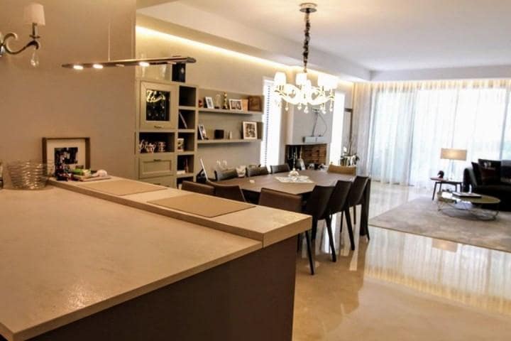 2 makuuhuone Huoneisto myytävänä paikassa Marbella mukana uima-altaan 
autotalli - 790 000 € (Ref: 10001576)