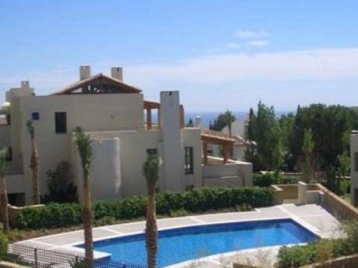 2 makuuhuone Huoneisto myytävänä paikassa Marbella mukana uima-altaan 
autotalli - 790 000 € (Ref: 10001576)
