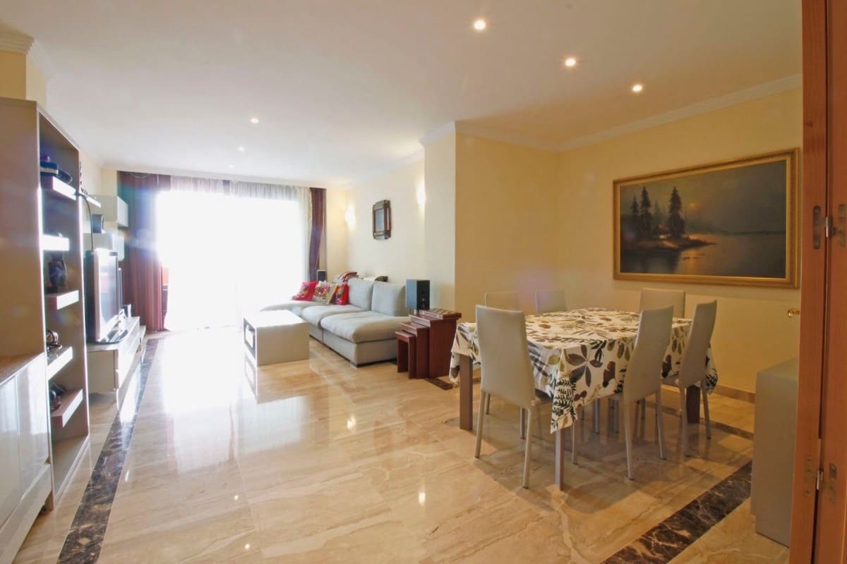 3 bedroom Apartment for sale in Guadalmansa with pool garage - € 410,000 (Ref: 10001577)