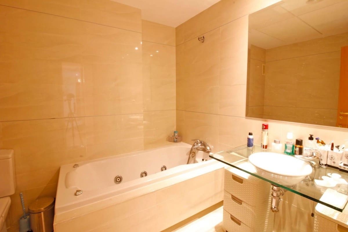 3 bedroom Apartment for sale in Guadalmansa with pool garage - € 410,000 (Ref: 10001577)
