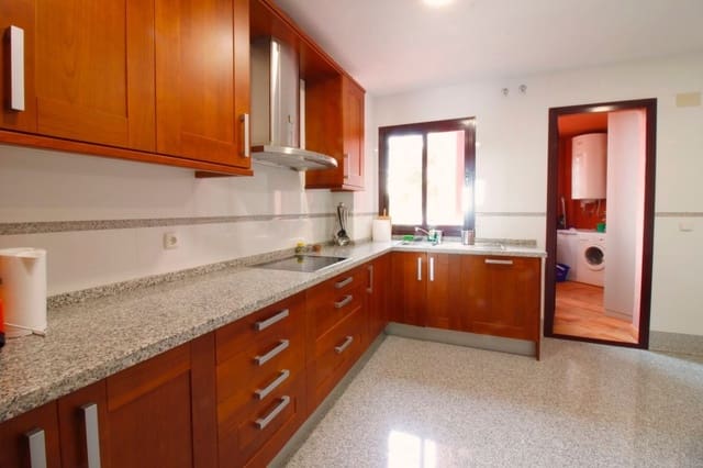 3 soverom Leilighet til salgs i Guadalmansa, Estepona med svømmebasseng garasje - € 410 000 (Ref: 10001577)