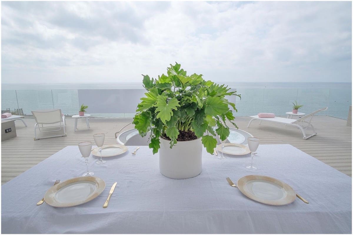 Ático de 3 habitaciones en Estepona en venta con piscina garaje - 2.290.000 € (Ref: 10001578)