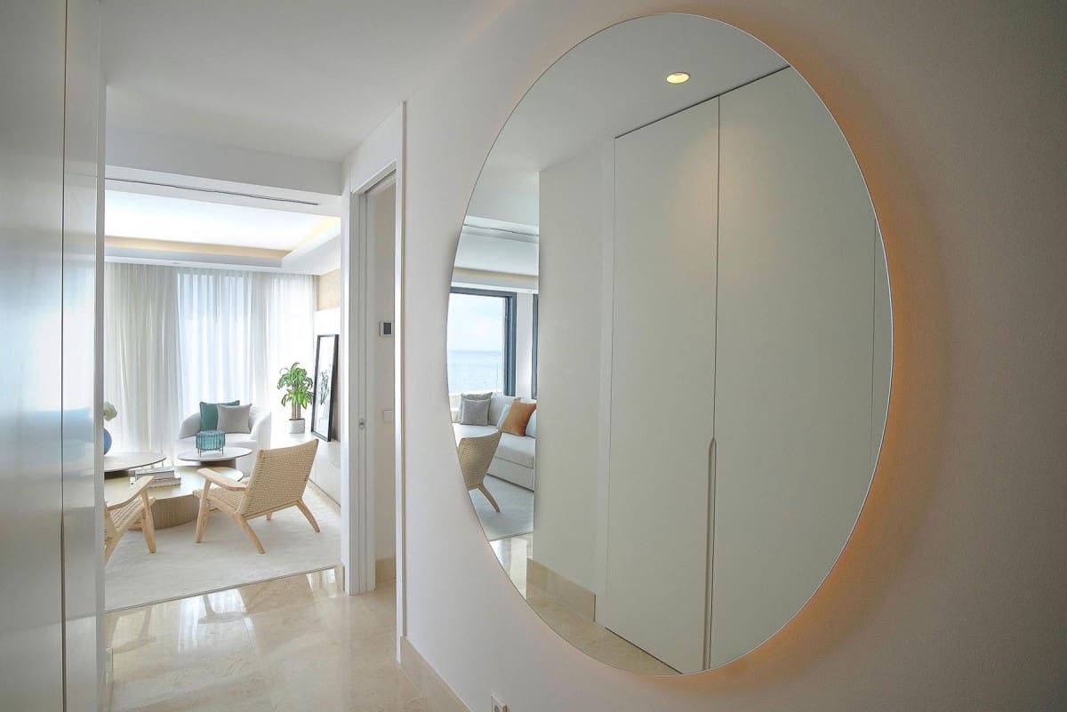 Ático de 3 habitaciones en Estepona en venta con piscina garaje - 2.290.000 € (Ref: 10001578)
