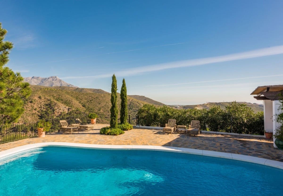 5 Zimmer Villa zu verkaufen in Benahavis mit Pool Garage - 3.500.000 € (Ref: 10001579)