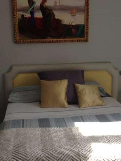 3 bedroom Apartment for sale in Puerto Banus with pool - € 1,200,000 (Ref: 10001583)
