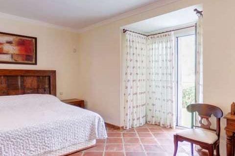 3 sovrum Hus till salu i Casares med pool garage - 850 000 € (Ref: 10001584)