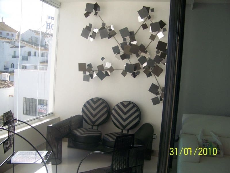 2 sypialnia Apartament na sprzedaż w Puerto Banus z basenem garażem - 780 000 € (Ref: 10001585)