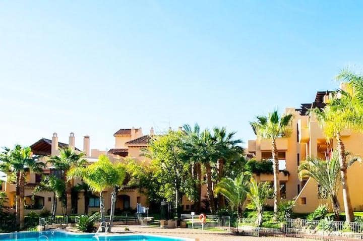 3 bedroom Apartment for sale in Marbella with pool garage - € 975,000 (Ref: 10001587)