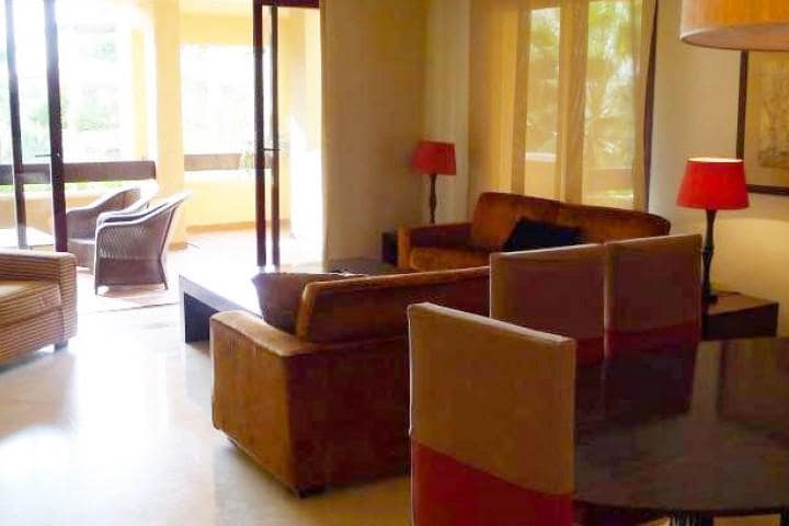 3 bedroom Apartment for sale in Marbella with pool garage - € 975,000 (Ref: 10001587)