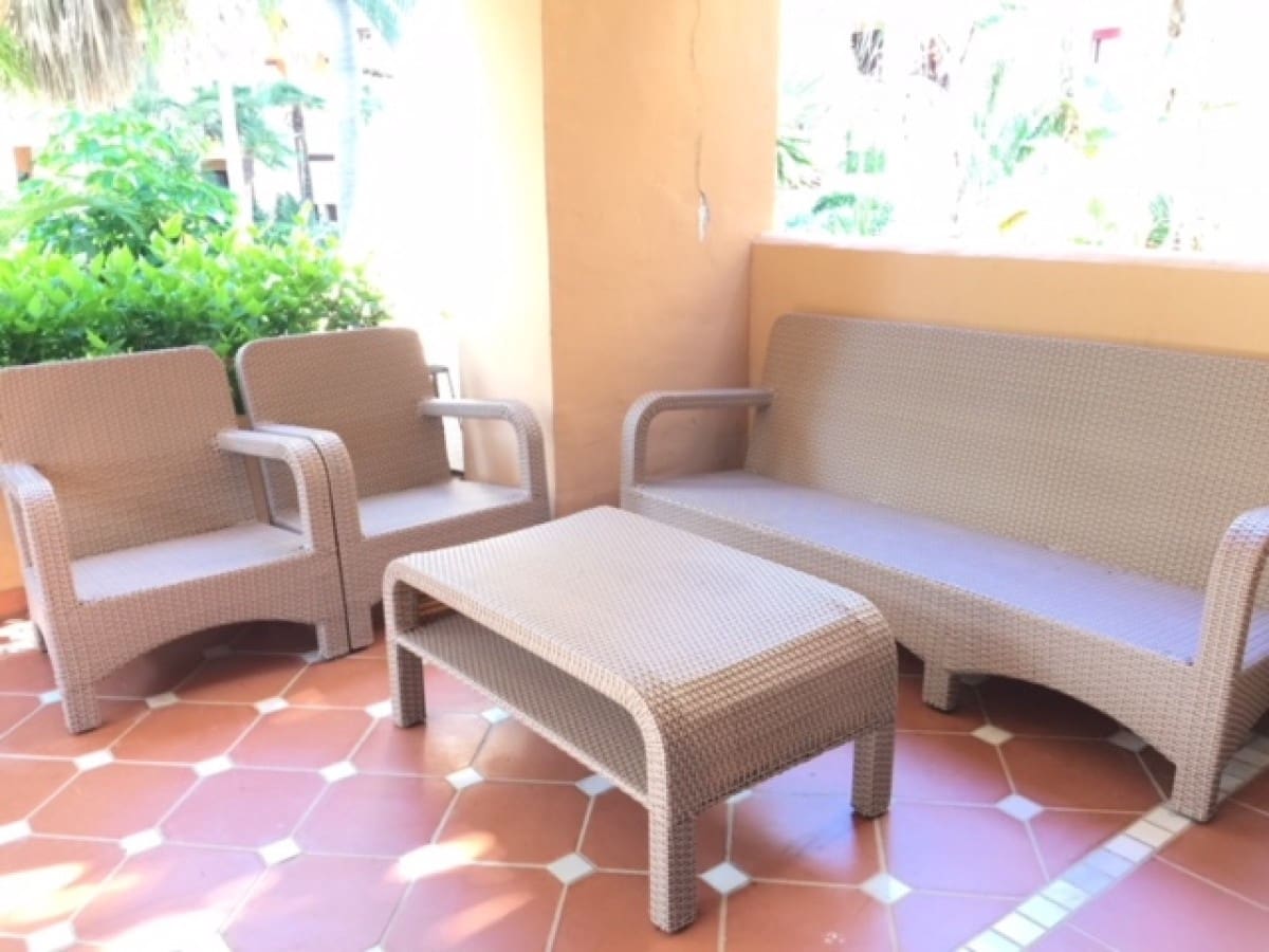 3 sypialnia Apartament na sprzedaż w Marbella z basenem - 1 100 000 € (Ref: 10001588)