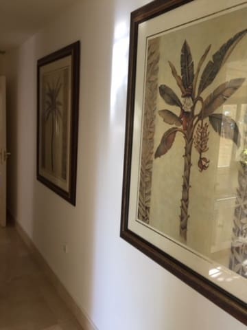 3 sypialnia Apartament na sprzedaż w Marbella z basenem - 1 100 000 € (Ref: 10001588)
