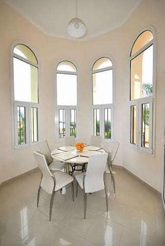 Chalet de 7 habitaciones en Marbella en venta con piscina garaje - 2.450.000 € (Ref: 10001592)