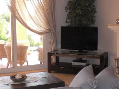 7 slaapkamer Villa te koop in Marbella met zwembad garage - € 2.250.000 (Ref: 10001593)