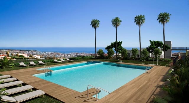 4 bedroom Villa for sale in Estepona with pool garage - € 546,000 (Ref: 10001594)