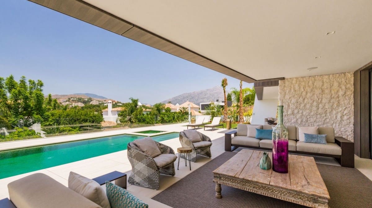 Chalet de 5 habitaciones en Marbella en venta con piscina garaje - 3.500.000 € (Ref: 10001595)