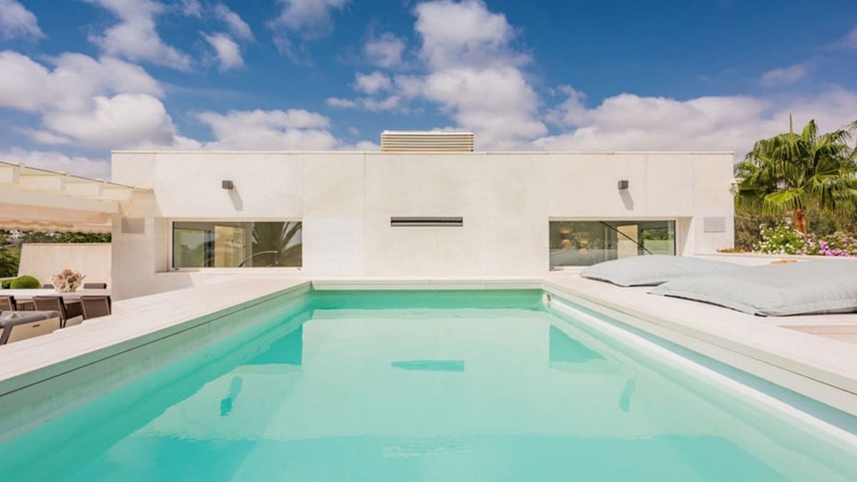 3 slaapkamer Penthouse te koop in Marbella met zwembad garage - € 1.950.000 (Ref: 10001596)