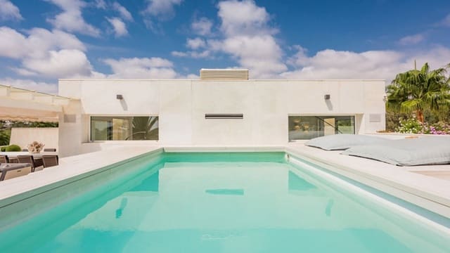 3 slaapkamer Penthouse te koop in Marbella met zwembad garage - € 1.950.000 (Ref: 10001596)
