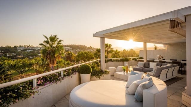 3 slaapkamer Penthouse te koop in Marbella met zwembad garage - € 1.950.000 (Ref: 10001596)