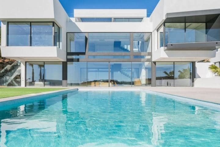 5 quarto Moradia para venda em Marbella com piscina garagem - 3 300 000 € (Ref: 10001597)