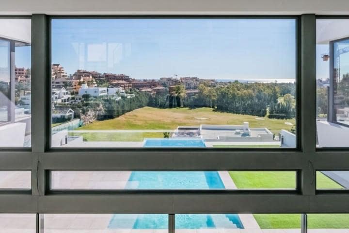 5 quarto Moradia para venda em Marbella com piscina garagem - 3 300 000 € (Ref: 10001597)