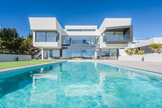 5 quarto Moradia para venda em Marbella com piscina garagem - 3 300 000 € (Ref: 10001597)