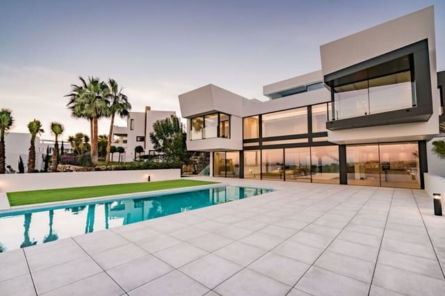 5 quarto Moradia para venda em Marbella com piscina garagem - 3 300 000 € (Ref: 10001597)