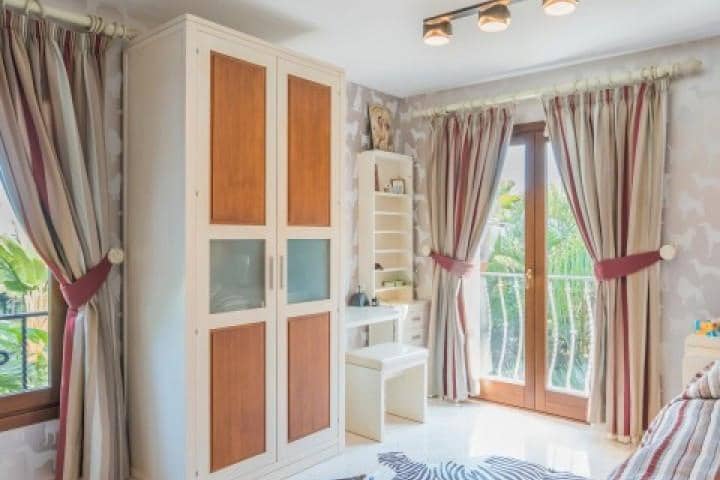 6 sypialnia Willa na sprzedaż w Golden Mile z basenem garażem - 2 890 000 € (Ref: 10001599)