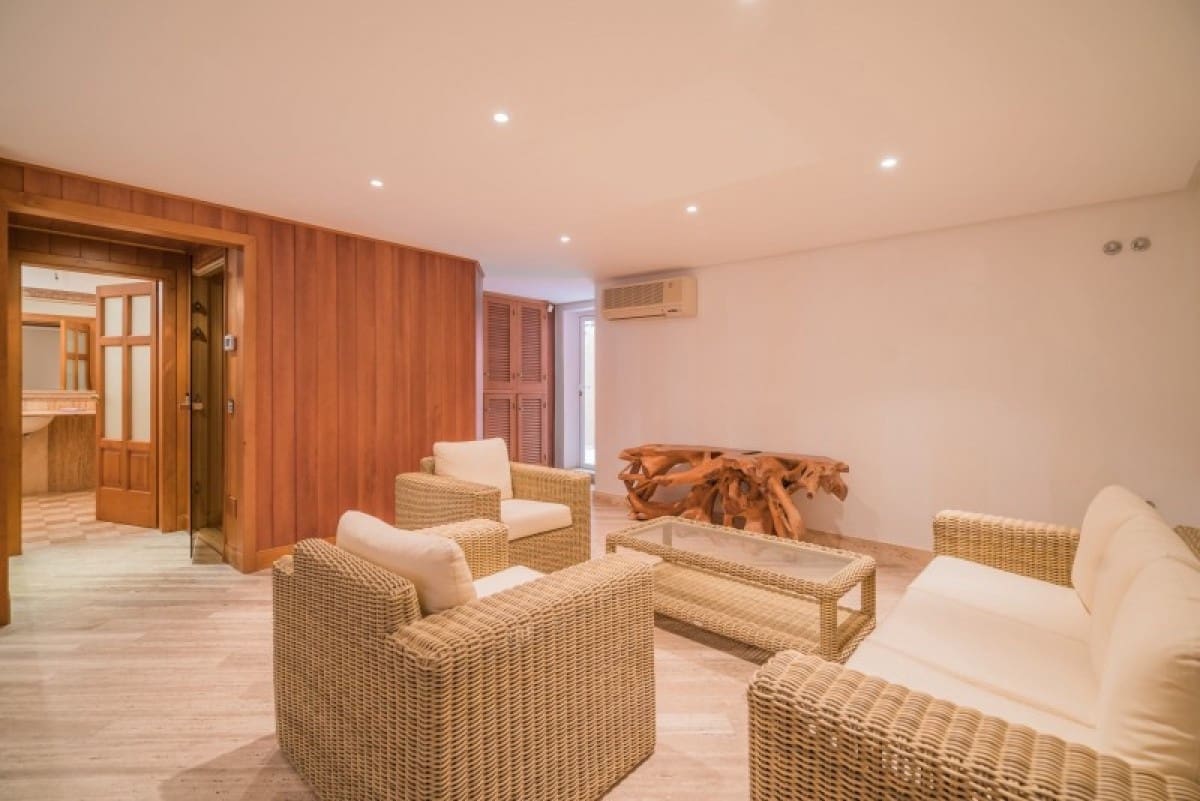 6 sypialnia Willa na sprzedaż w Golden Mile z basenem garażem - 2 890 000 € (Ref: 10001599)