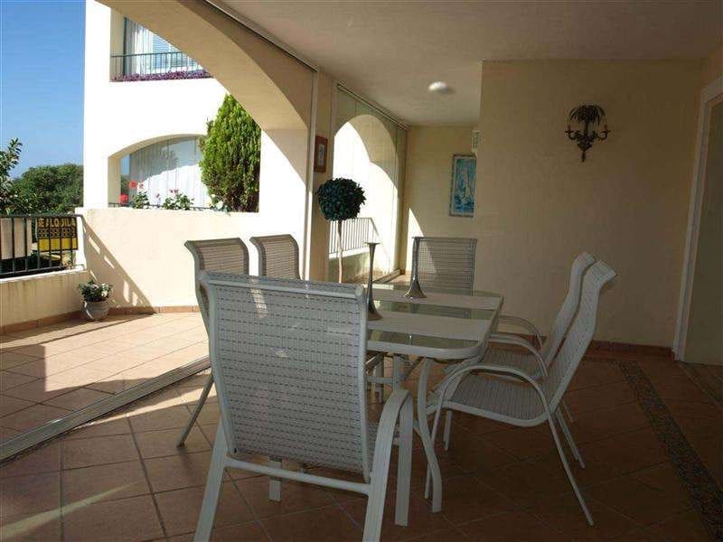 2 sypialnia Apartament na sprzedaż w Marbella z basenem garażem - 530 000 € (Ref: 10001603)