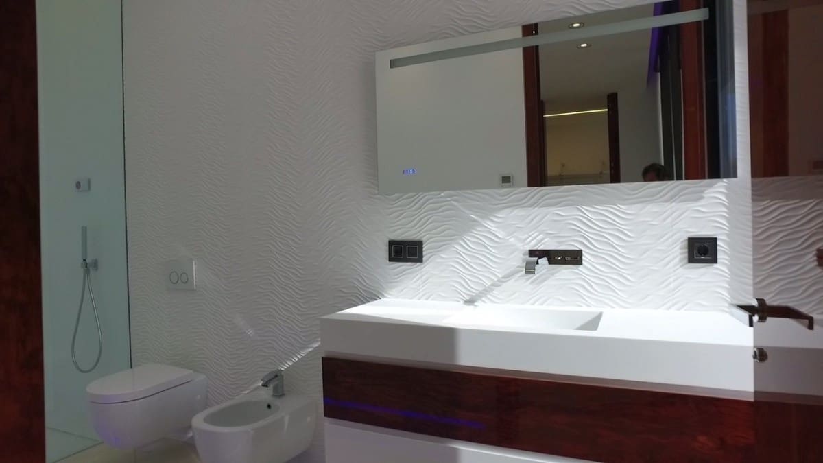 5 quarto Moradia para venda em Marbella com piscina garagem - 2 700 000 € (Ref: 10001606)