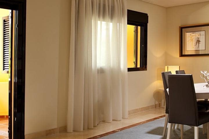 4 quarto Apartamento para venda em Puerto Banus com piscina garagem - 1 163 500 € (Ref: 10001610)