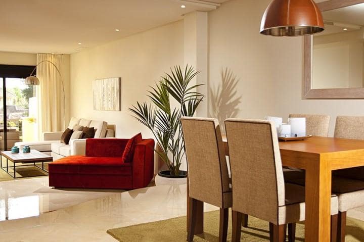 2 quarto Apartamento para venda em Puerto Banus com piscina garagem - 792 870 € (Ref: 10001611)