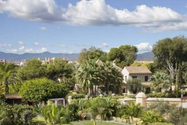 2 quarto Apartamento para venda em Puerto Banus com piscina garagem - 792 870 € (Ref: 10001611)