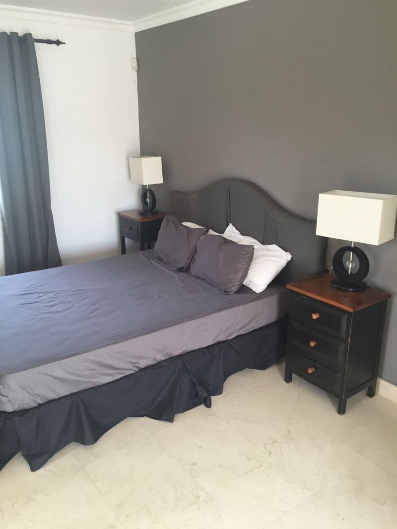5 quarto Moradia para venda em Marbella com piscina garagem - 1 495 000 € (Ref: 10001612)