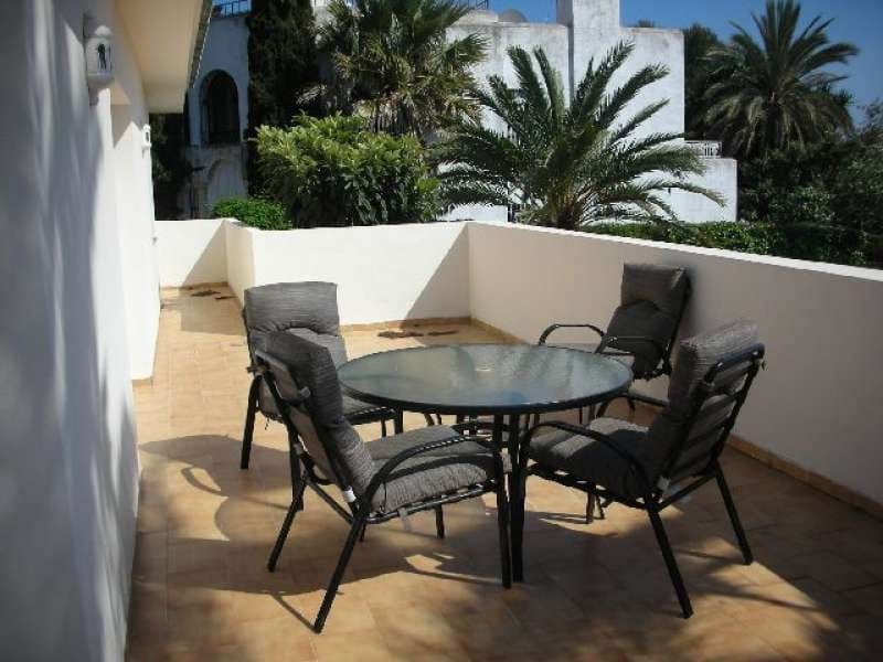 5 quarto Moradia para venda em Marbella com piscina garagem - 1 495 000 € (Ref: 10001612)