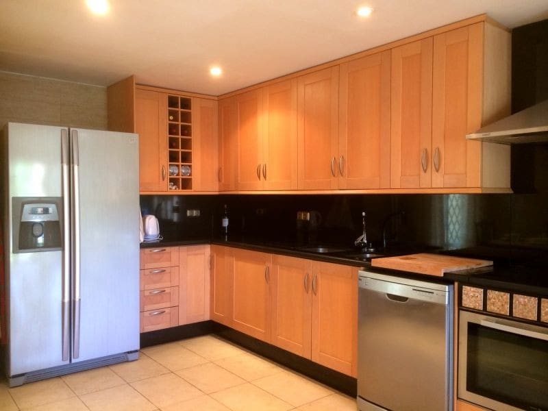 5 quarto Moradia para venda em Marbella com piscina garagem - 1 495 000 € (Ref: 10001612)