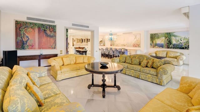 5 sypialnia Apartament na sprzedaż w Marbella z basenem garażem - 2 495 000 € (Ref: 10001613)