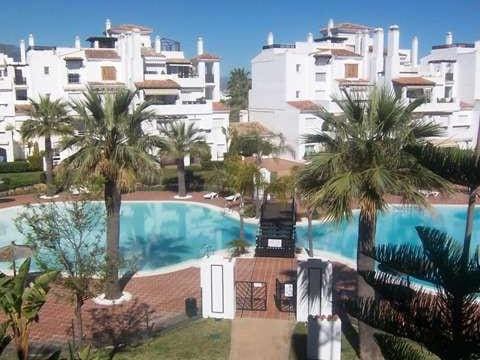 4 sovrum Takvåning till salu i Marbella med pool garage - 1 100 000 € (Ref: 10001619)