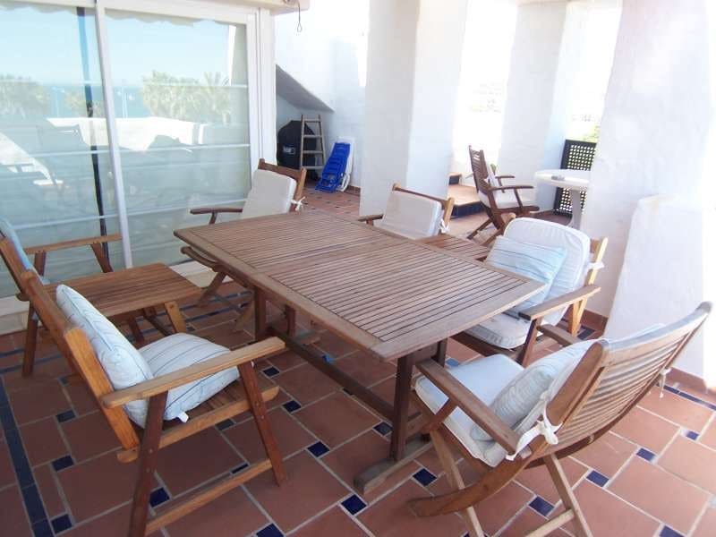 4 sovrum Takvåning till salu i Marbella med pool garage - 1 100 000 € (Ref: 10001619)