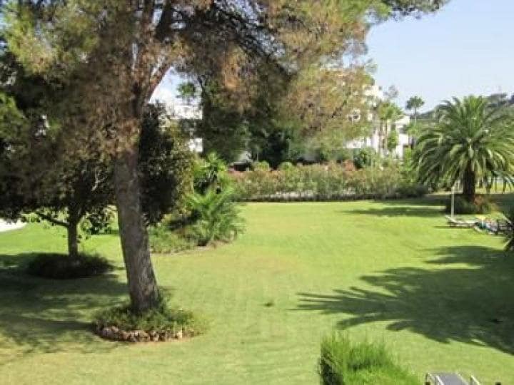 3 soveværelse Byhus til salg i Marbella med swimmingpool - € 339.000 (Ref: 10001623)