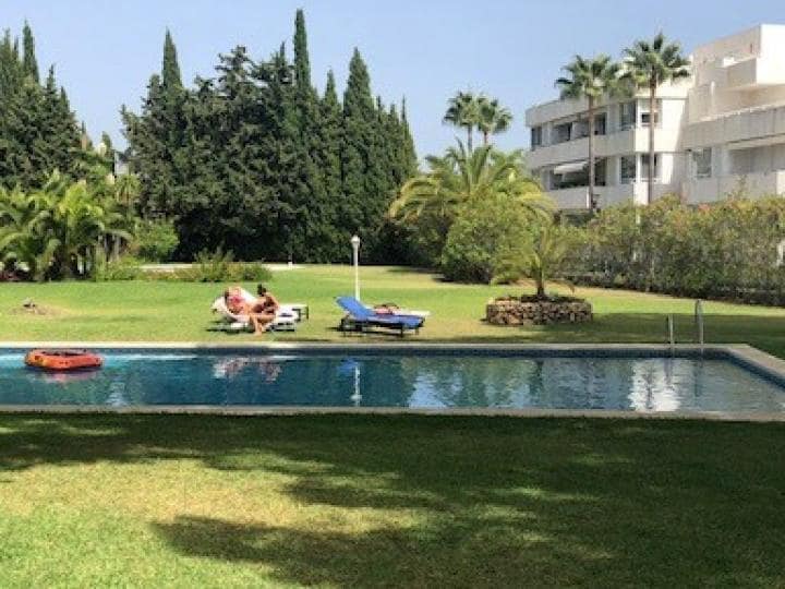 3 soveværelse Byhus til salg i Marbella med swimmingpool - € 339.000 (Ref: 10001623)