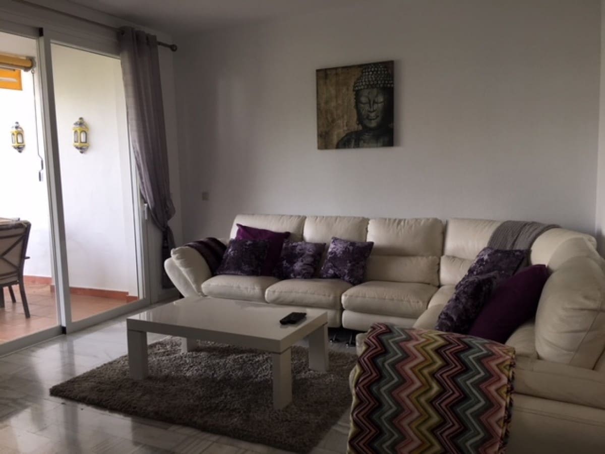 3 soveværelse Byhus til salg i Marbella med swimmingpool - € 339.000 (Ref: 10001623)
