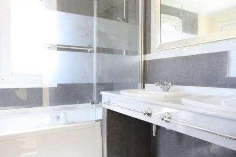 3 quarto Moradia para venda em Marbella com piscina garagem - 750 000 € (Ref: 10001628)