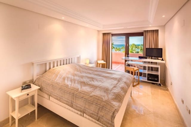 3 soverom Leilighet til salgs i New Golden Mile, Estepona med svømmebasseng garasje - € 725 000 (Ref: 10001629)