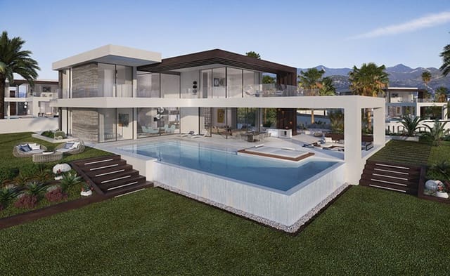 Chalet de 4 habitaciones en Estepona en venta con piscina garaje - 1.075.000 € (Ref: 10001630)
